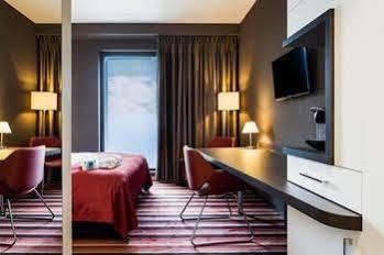 Best Western Plus Grand Winston Rijswijk Bagian luar foto